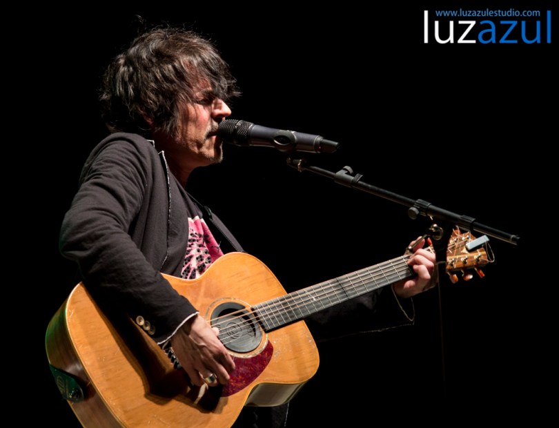 Concierto de música de los 80 en las Festes Patronals de Sant Vicent Ferrer de la Vall d'Uixó. Luzazul fotografía Raúl Rubio