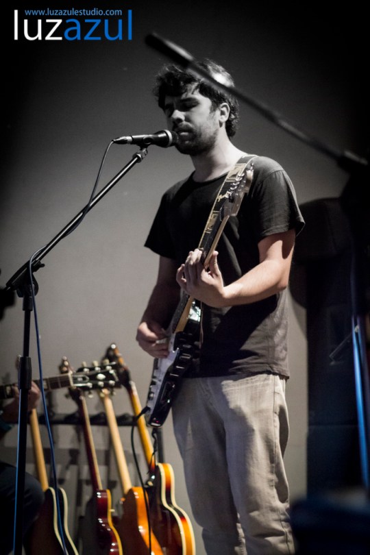 Concierto de debut de Étant Donnés en el pub Zeppelin dentro del Cicle Mutant. luzazul estudio. Fotos Raul Rubio. 2014, La Vall d'Uixó.