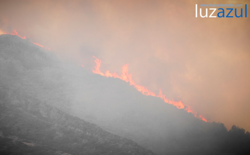 Incendio forestal en la Vall d'Uixó. 2014. Luzazul estudio (Raúl Rubio)