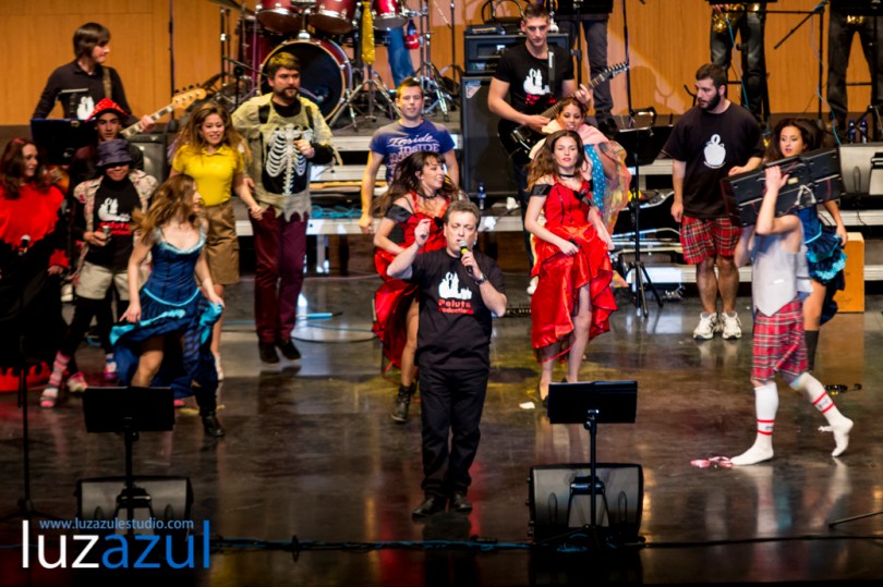 Concierto de Peluts Productions en el Edificio Cultural Leopoldo Peñarroja de la Vall d'Uixó. Foto: Raúl Rubio. www.luzazulestudio.com. Marzo de 2015