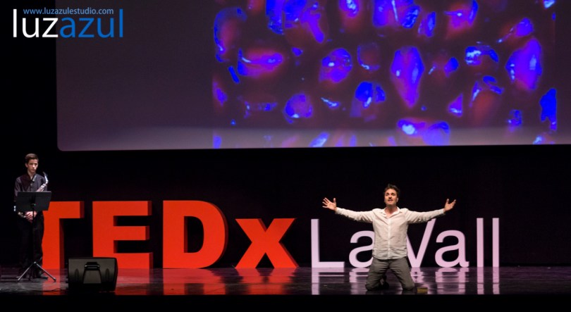 Espai d'ART en las charlas TEDxLaVall2015, organizadas por el IES Honori Garcia en la Vall d'Uixó. Foto: Raúl Rubio (www.luzazulestudio.com)