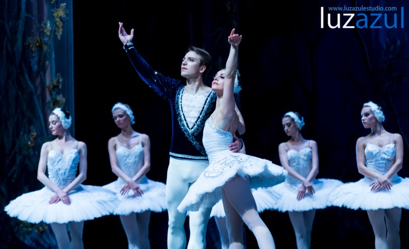 El Ballet de Moscú representa 'El lago de los cisnes' en el Auditori de la Vall. Foto: Raúl Rubio (www.luzazulestudio.com). Mayo 2015