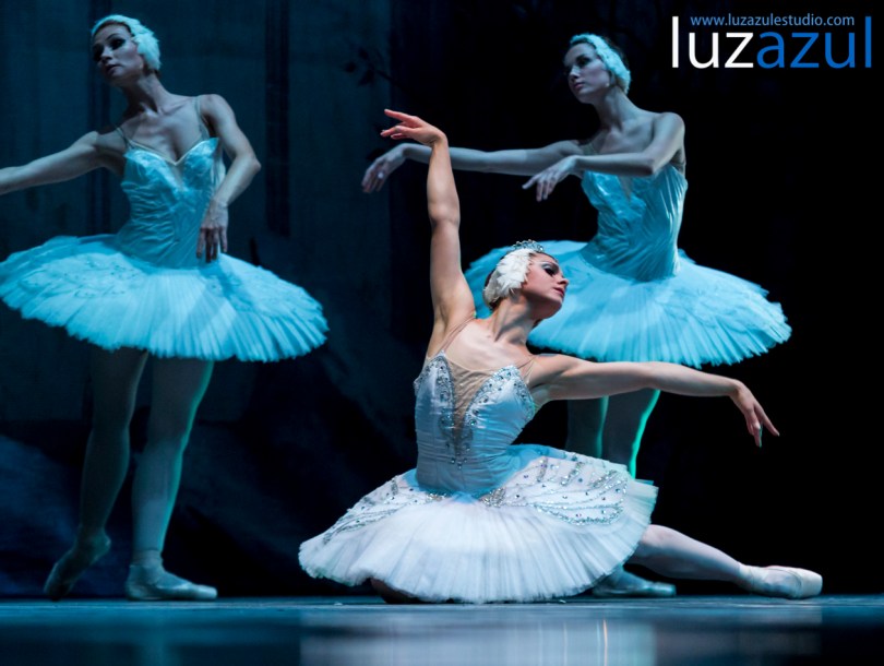 El Ballet de Moscú representa 'El lago de los cisnes' en el Auditori de la Vall. Foto: Raúl Rubio (www.luzazulestudio.com). Mayo 2015
