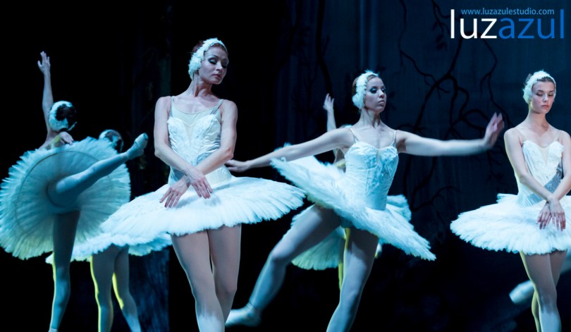 El Ballet de Moscú representa 'El lago de los cisnes' en el Auditori de la Vall. Foto: Raúl Rubio (www.luzazulestudio.com). Mayo 2015